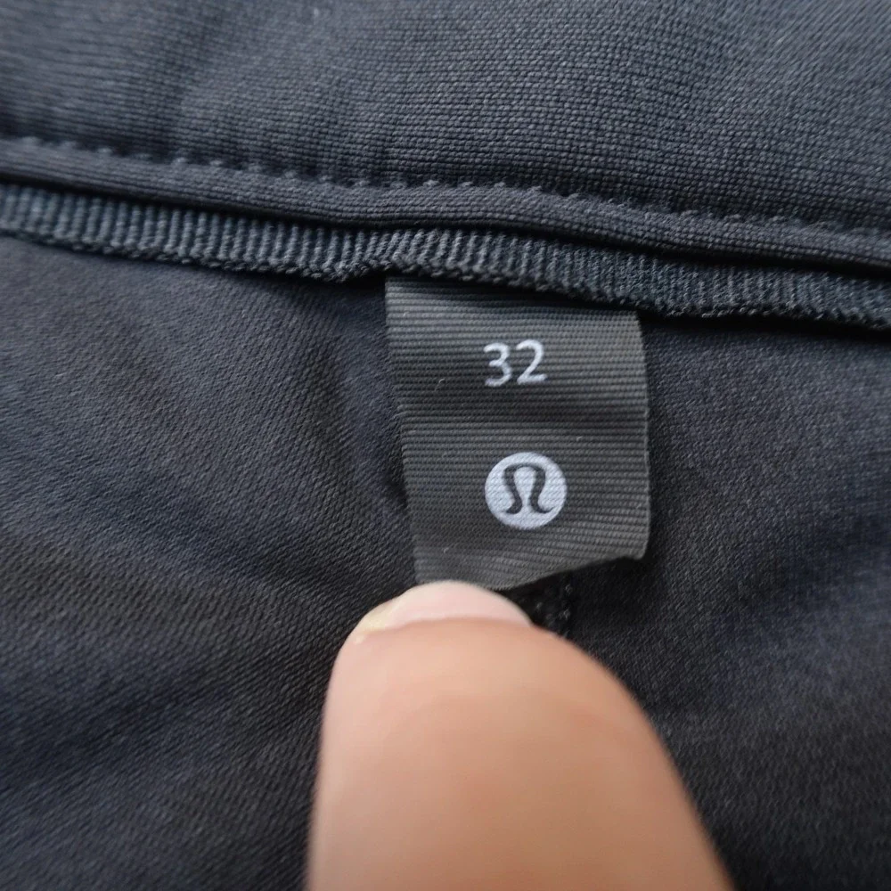 Lululemon Pants Mens 32X30 Black ABC Commission Warpstreme Chino Performance